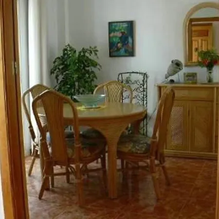 Casa Galesa * Нерха